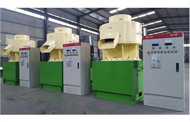 600-2000kg/h navpični stroj za izdelavo lesnih peletov iz biomase